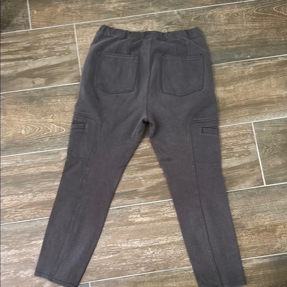 Anthropologie Gray Ankle Pants - Picture 10 of 10